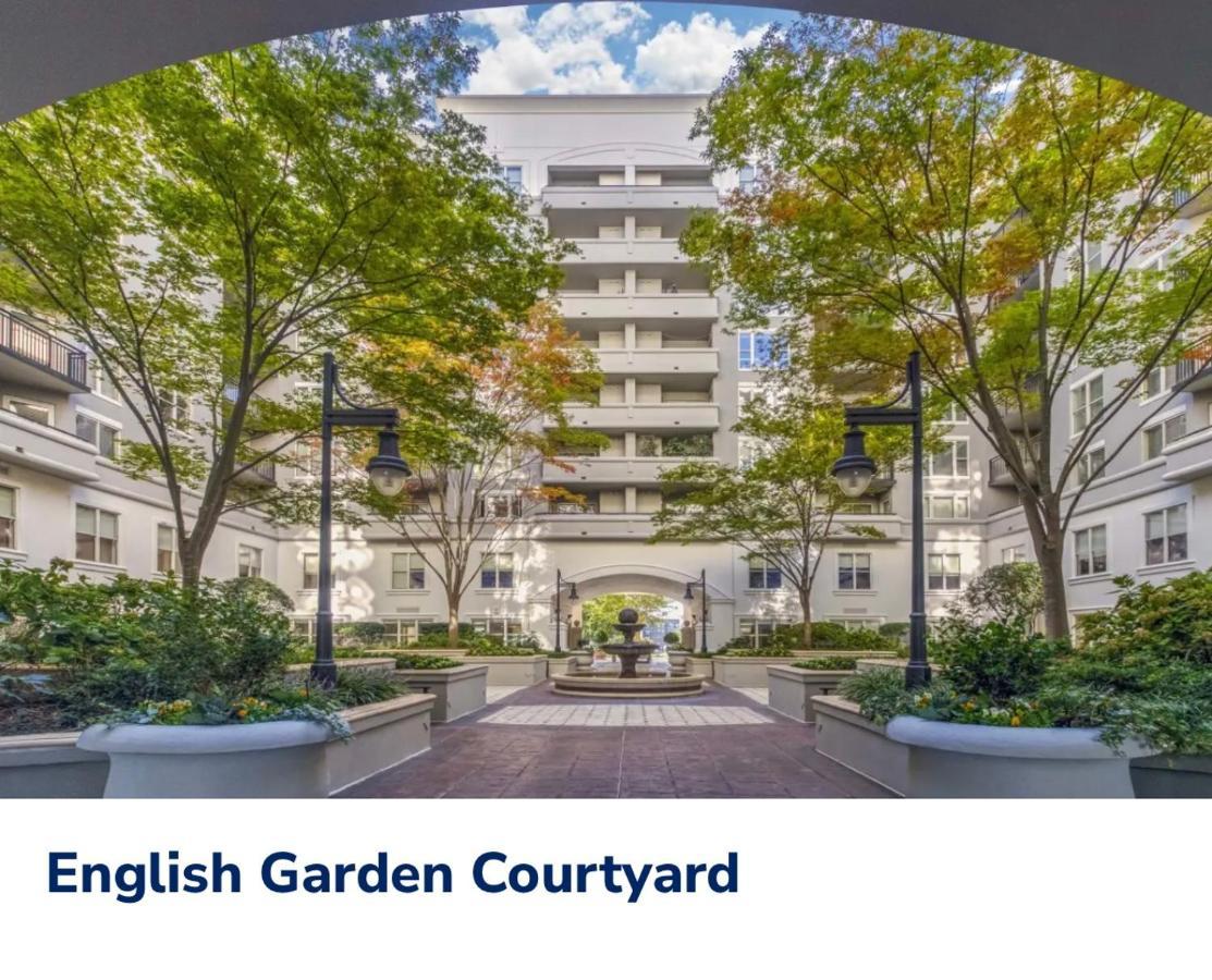 Spacious 2 Bed, 2 Bath Uptown Gem In The Heart Of The City-Parking-Wi-Fi-Balcony Cgv ชาร์ล็อต ภายนอก รูปภาพ